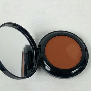 Bobbi Brown Almond Oil Free Even Compac Foundation